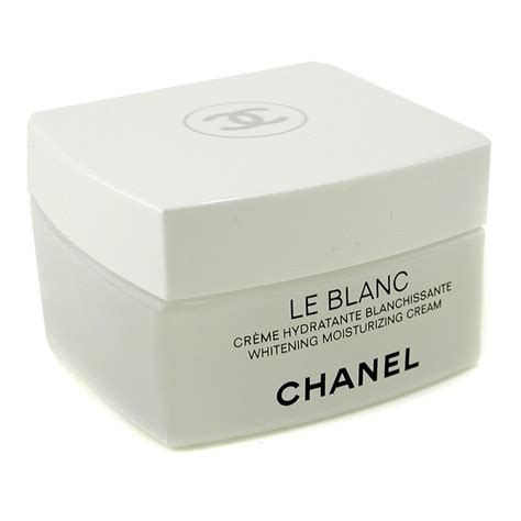 chanel le blanc whitening moisturizing cream|chanel le blanc essence.